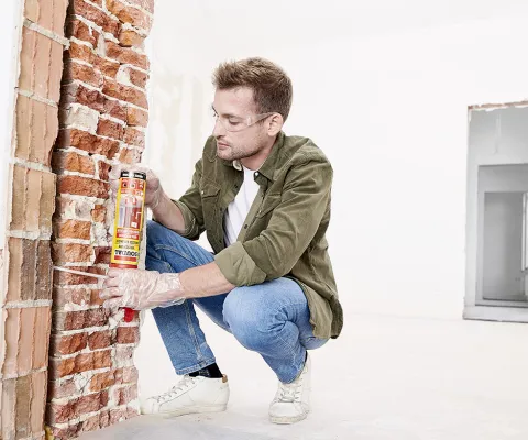 Soudal Insulation DIY